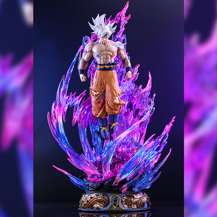 Goku Ultra Instinct Figure